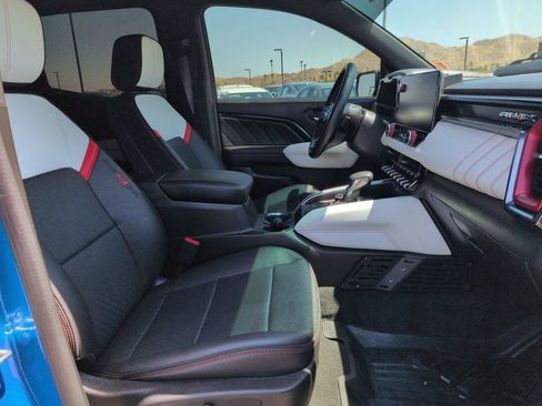 Used 2023 GMC Canyon AT4X w/ Edition 1 AWD/4WD image 12