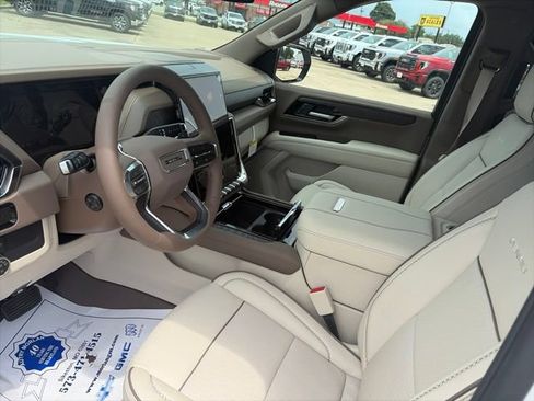New 2026 GMC Yukon Denali w/ Sun & Power Step Package AWD/4WD image 16