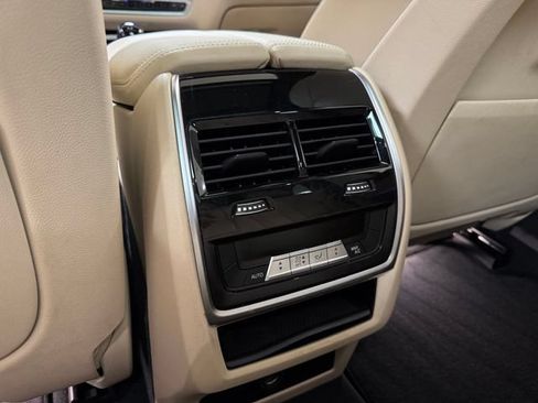 Used 2022 BMW X5 sDrive40i w/ Premium Package RWD image 23