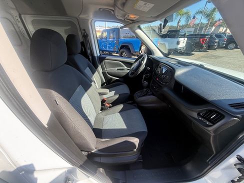 Used 2016 RAM ProMaster City Tradesman FWD image 21