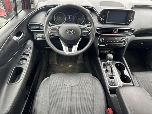 Used 2020 Hyundai Santa Fe SE image 12