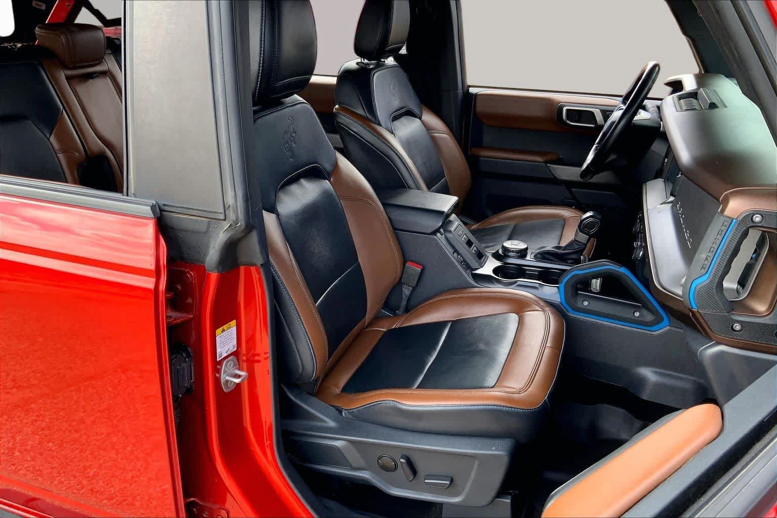 Used 2022 Ford Bronco Outer Banks AWD/4WD image 9