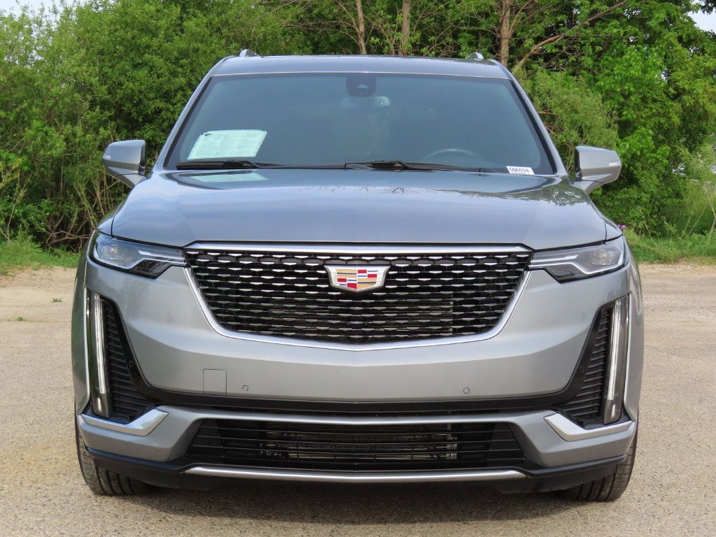 Used 2024 Cadillac XT6 Premium Luxury AWD/4WD image 17