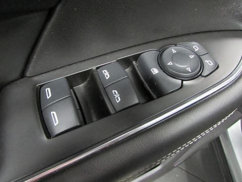 Used 2023 Buick Envision Essence w/ Sport Touring Package AWD/4WD image 20