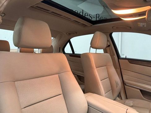 Used 2014 Mercedes-Benz E 350 Sedan image 28