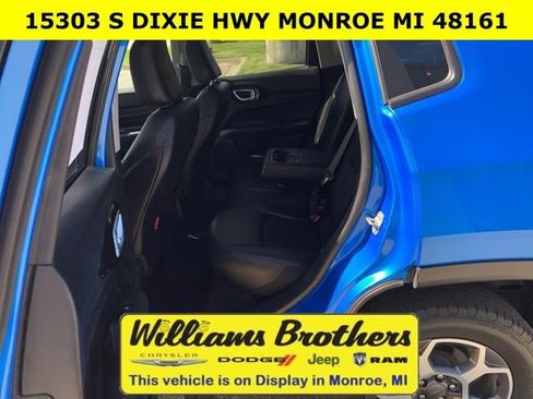 Certified 2022 Jeep Compass Trailhawk w/ Trailhawk Convenience Group image 27