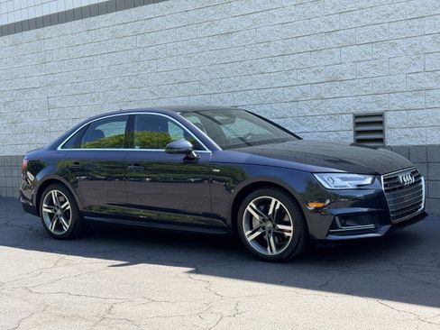 Used 2017 Audi A4 2.0T Prestige w/ Prestige Package AWD/4WD image 4