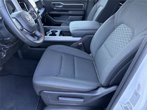 New 2026 RAM 1500 Big Horn AWD/4WD image 8