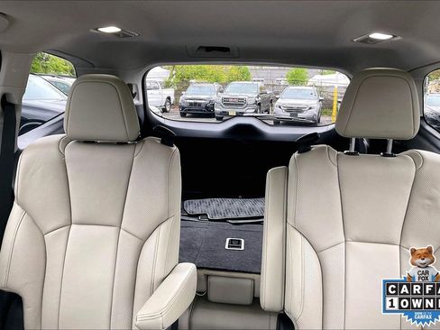 Used 2024 Subaru Ascent Limited w/ Popular Package #2 AWD/4WD image 33