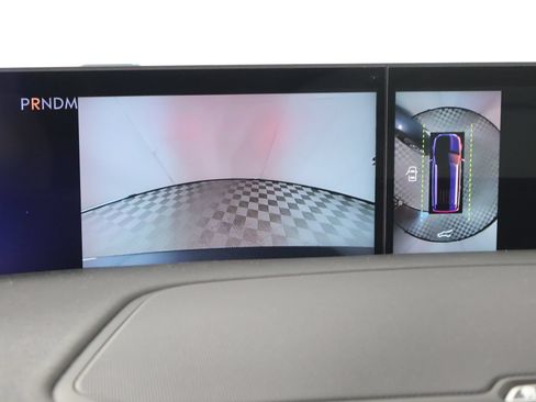 New 2026 Lincoln Navigator Premiere AWD/4WD image 6