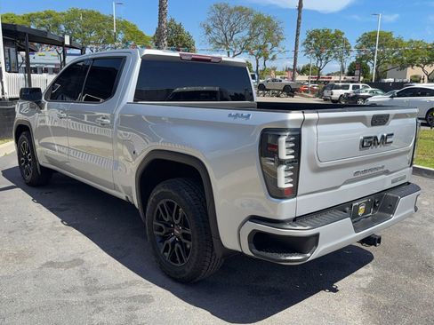 Used 2021 GMC Sierra 1500 Elevation image 6