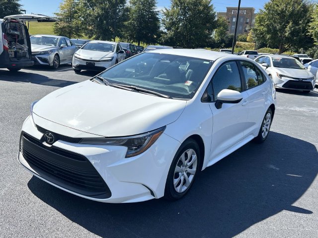 Used 2024 Toyota Corolla LE FWD image 8