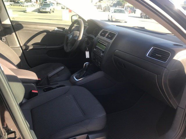 Used 2014 Volkswagen Jetta S FWD image 5