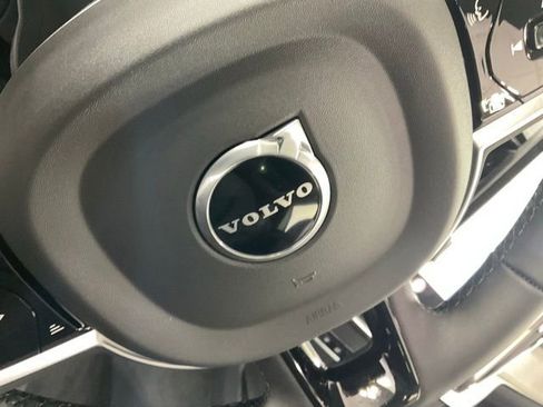 New 2026 Volvo XC90 B6 Ultra w/ Protection Package image 43