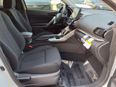Used 2026 Mitsubishi Eclipse Cross LE AWD/4WD image 9
