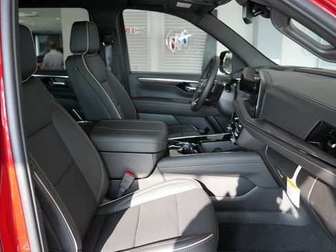 New 2025 Chevrolet Tahoe Premier w/ Sun And Tow Package image 26