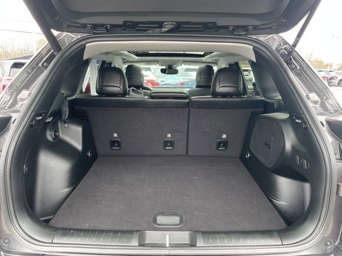 Used 2023 Jeep Cherokee Altitude Lux w/ Lux Elite Package image 35