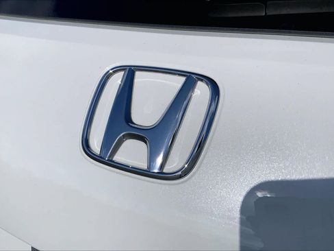 Used 2024 Honda HR-V EX-L image 30