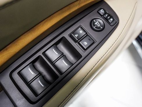 Used 2020 Acura MDX SH-AWD w/ Advance Package image 24