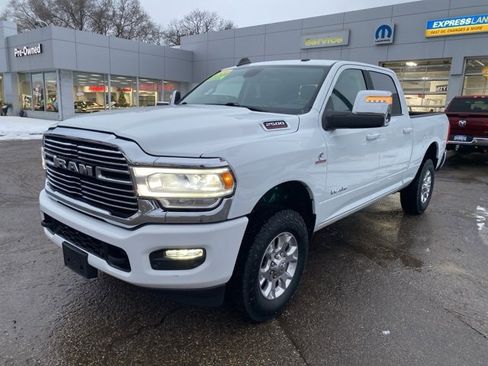 Used 2024 RAM 2500 Laramie image 8