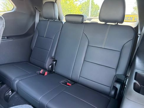 New 2027 GMC Acadia Elevation w/ Elevation Premium Package FWD image 20