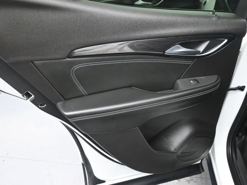 Used 2023 Buick Envision Essence FWD image 21