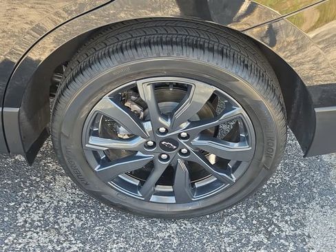 Used 2024 Chevrolet Equinox RS w/ RS Leather Package image 6