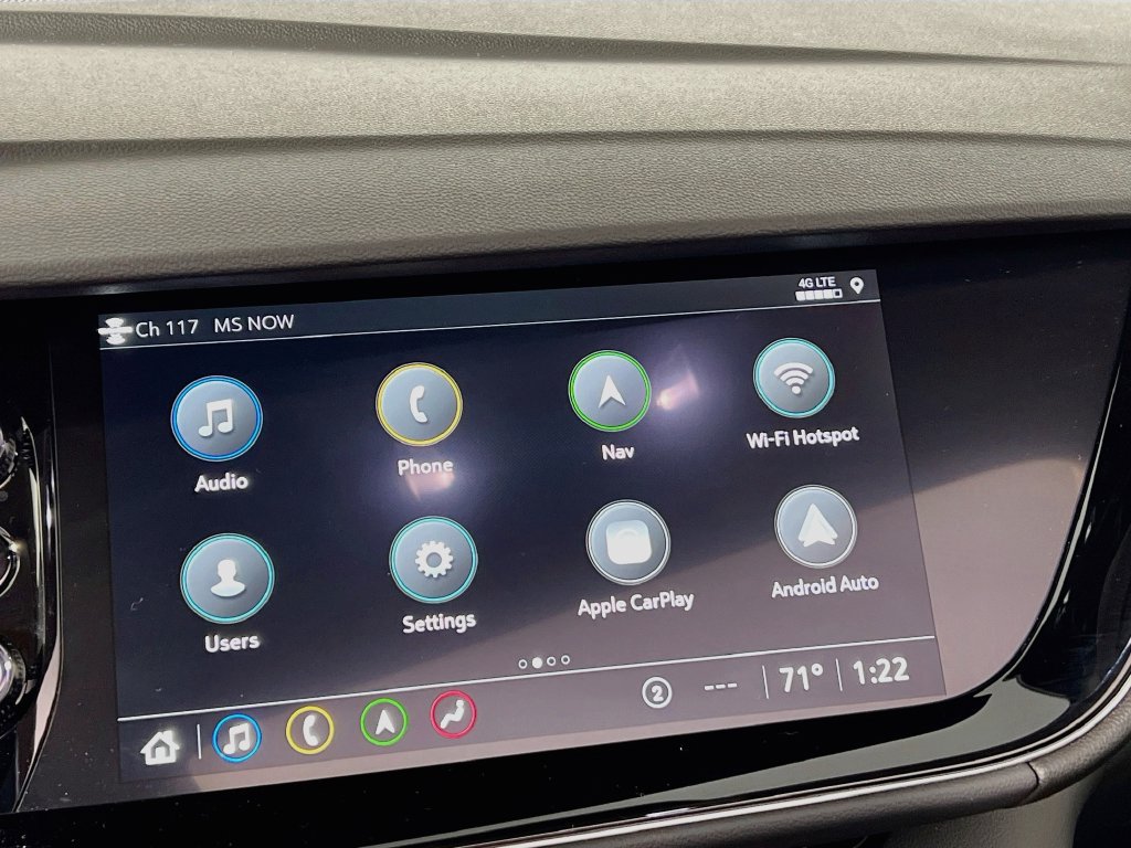 Used 2022 Buick Envision Avenir w/ Technology Package II AWD/4WD image 14