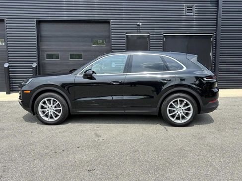 Certified 2024 Porsche Cayenne image 7