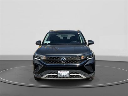 Certified 2022 Volkswagen Taos SE