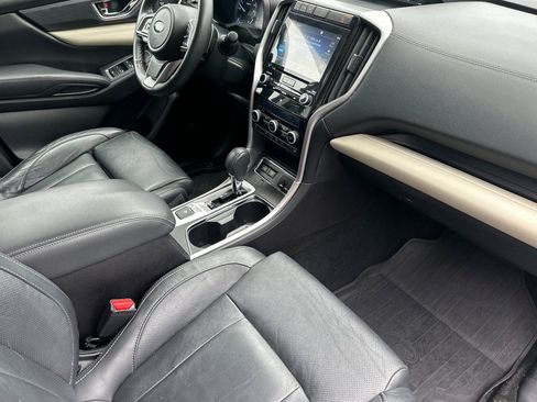 Used 2019 Subaru Ascent Limited w/ Popular Package #2 image 20