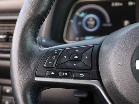 Used 2024 Nissan Leaf SV Plus image 11