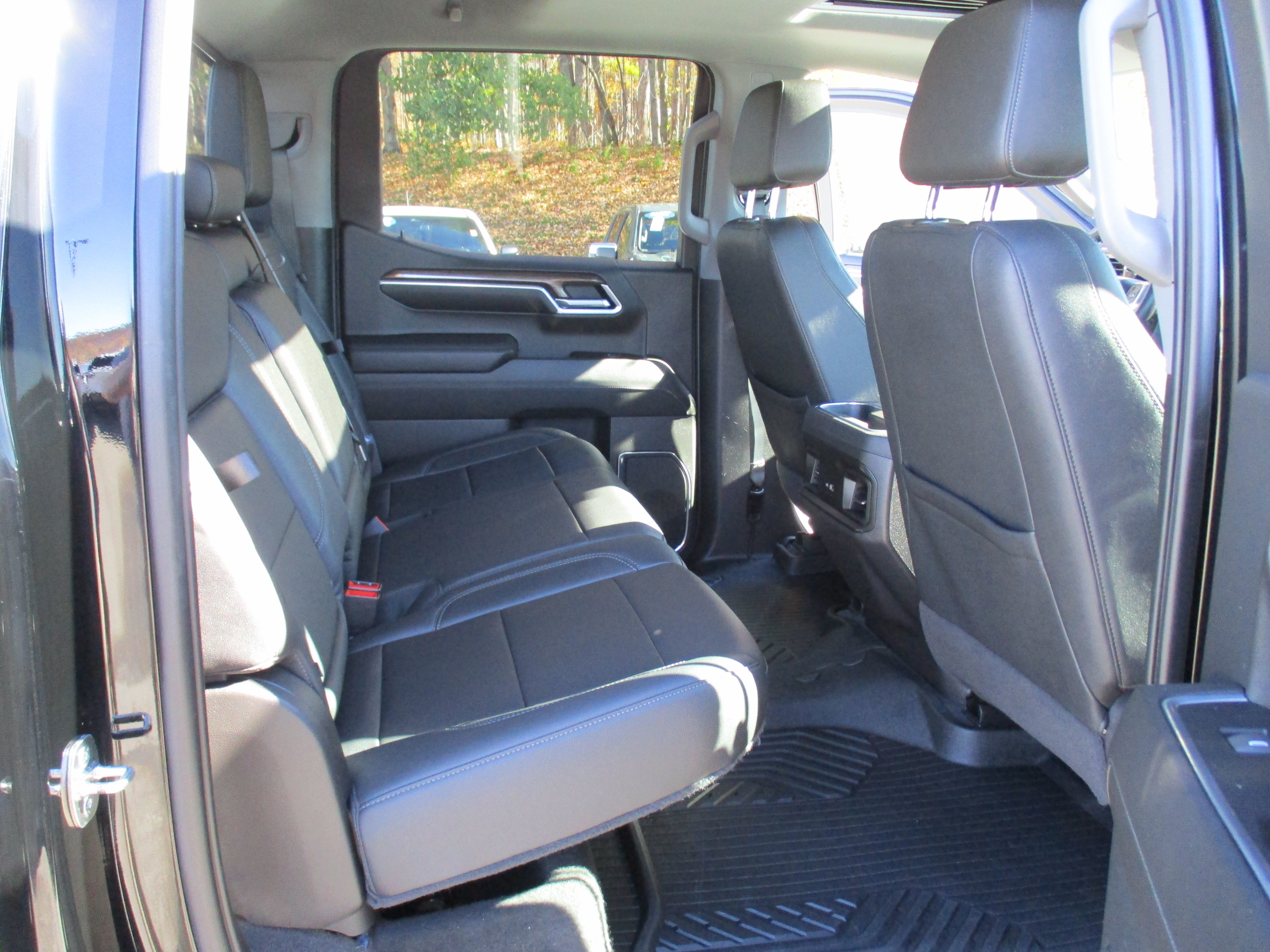 Used 2022 Chevrolet Silverado 1500 RST w/ All Star Edition Plus AWD/4WD image 15