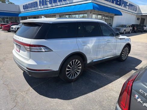 Used 2021 Lincoln Aviator Reserve w/ Equipment Group 201A image 4
