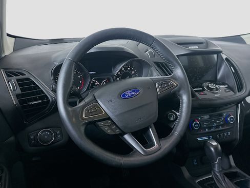 Used 2017 Ford Escape Titanium w/ Equipment Group 301A AWD/4WD image 18