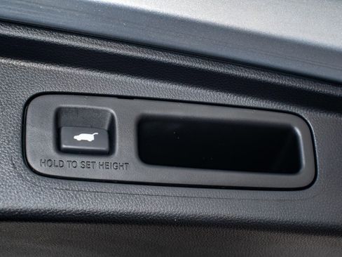 Certified 2025 Honda CR-V EX-L image 10