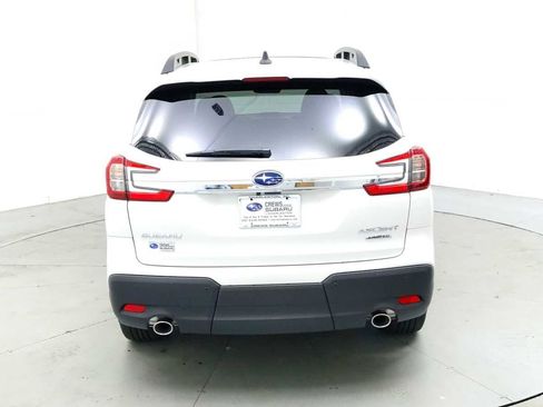 New 2025 Subaru Ascent Limited image 9