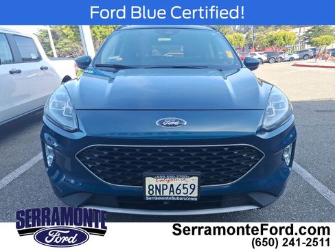 Certified 2020 Ford Escape Titanium AWD/4WD image 2