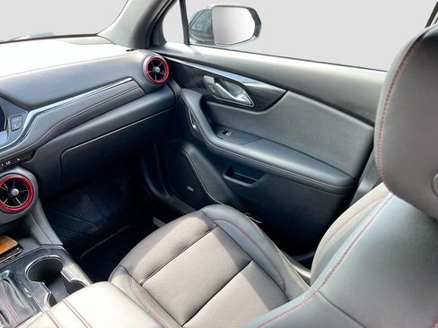 Used 2024 Chevrolet Blazer RS w/ LPO, Floor Liner Package FWD image 24