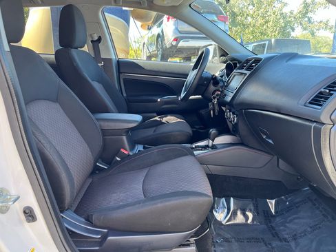 Used 2019 Mitsubishi Outlander Sport ES image 16