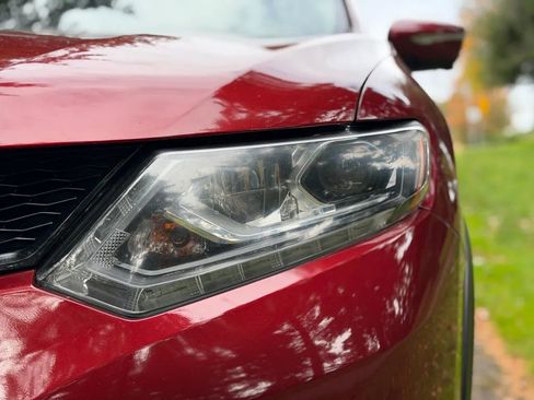 Used 2015 Nissan Rogue SL w/ SL Premium Package image 57