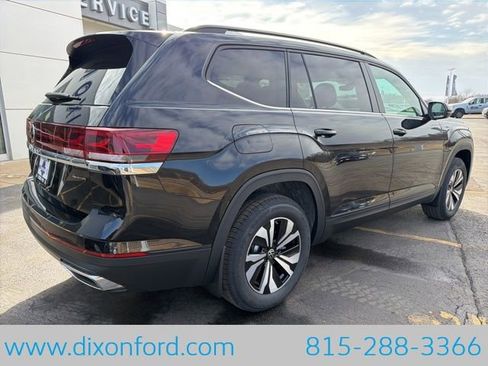 New 2026 Volkswagen Atlas SE image 7