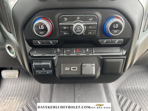 Used 2022 Chevrolet Silverado 2500 LT w/ Convenience Package AWD/4WD image 34