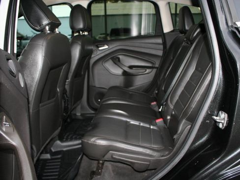 Used 2015 Ford C-MAX Energi SEL w/ Equipment Group 302A image 20