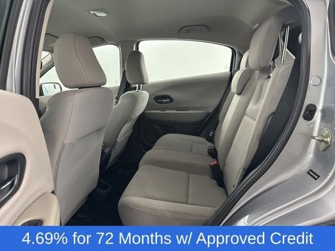 Used 2017 Honda HR-V LX image 12