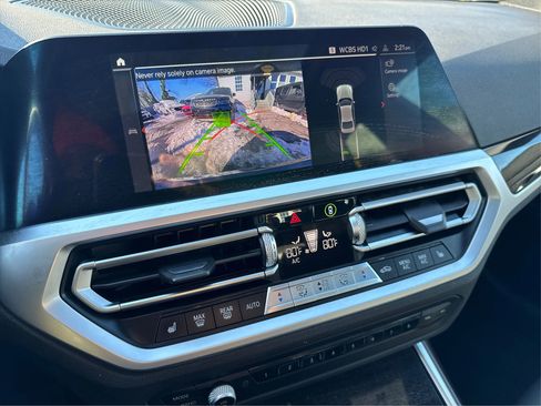 Used 2020 BMW 330i xDrive 330i xDrive Sedan 4D image 32