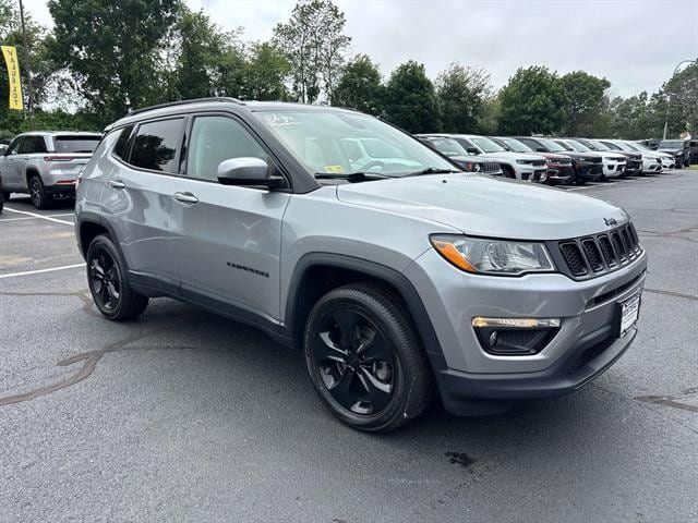 Certified 2019 Jeep Compass Latitude AWD/4WD image 1