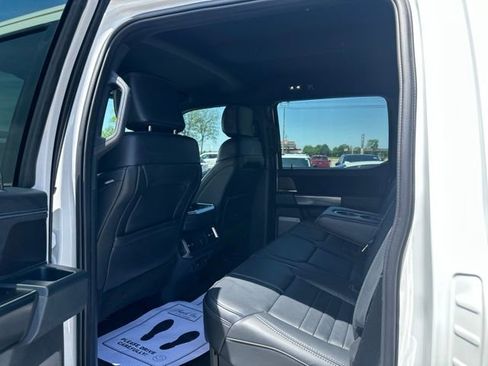 Used 2025 Ford F150 Platinum w/ FX4 Off-Road Package AWD/4WD image 24