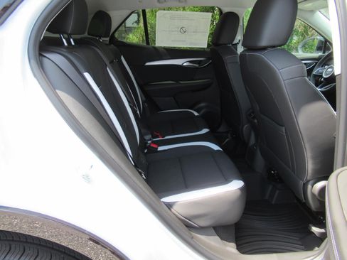 New 2026 Buick Envision Sport Touring AWD/4WD image 32