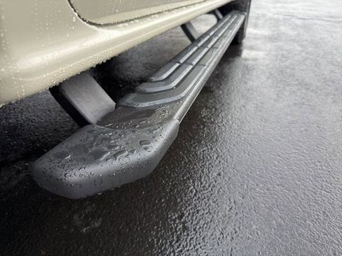 Certified 2025 Ford Ranger XLT image 9